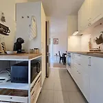 Linda Split