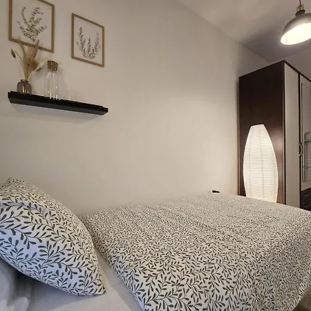 Linda Apartmán *